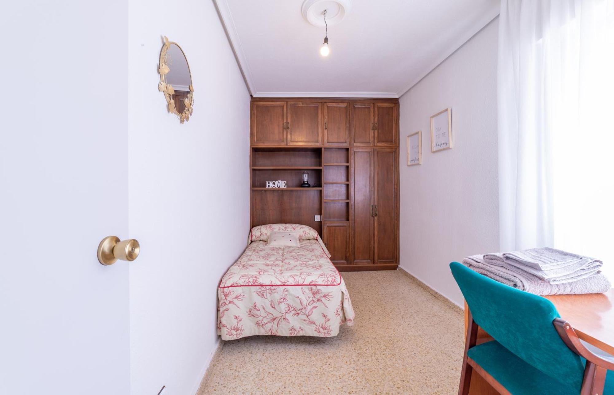 Atico Vinas Apartment